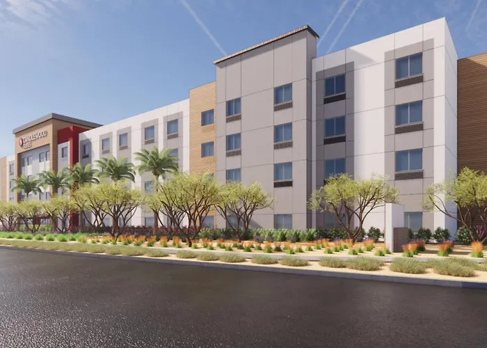 Candlewood - Phoenix East By Ihg Hotel