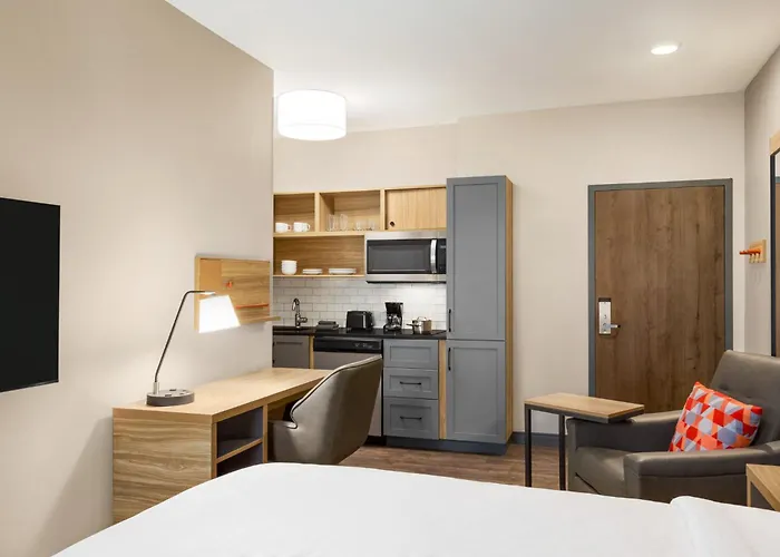 Hotel Candlewood - Phoenix East By Ihg